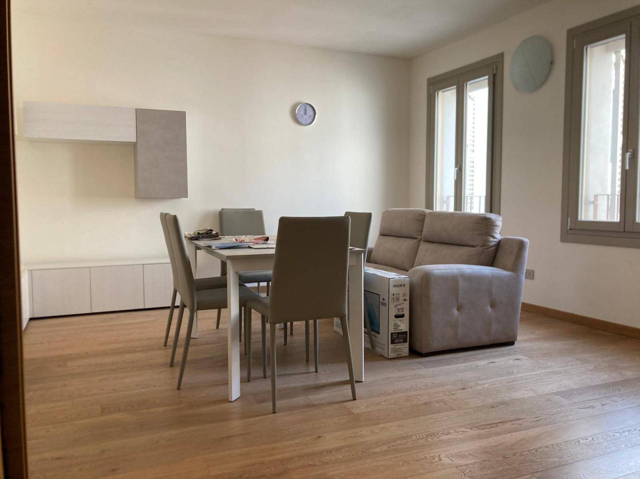 Vendita Appartamento, Mantova foto