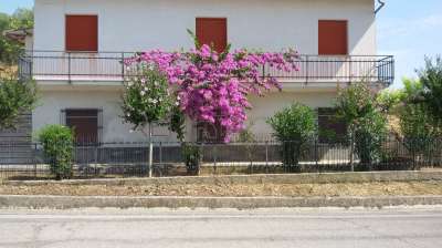 Vendita Casa indipendente, Bellante