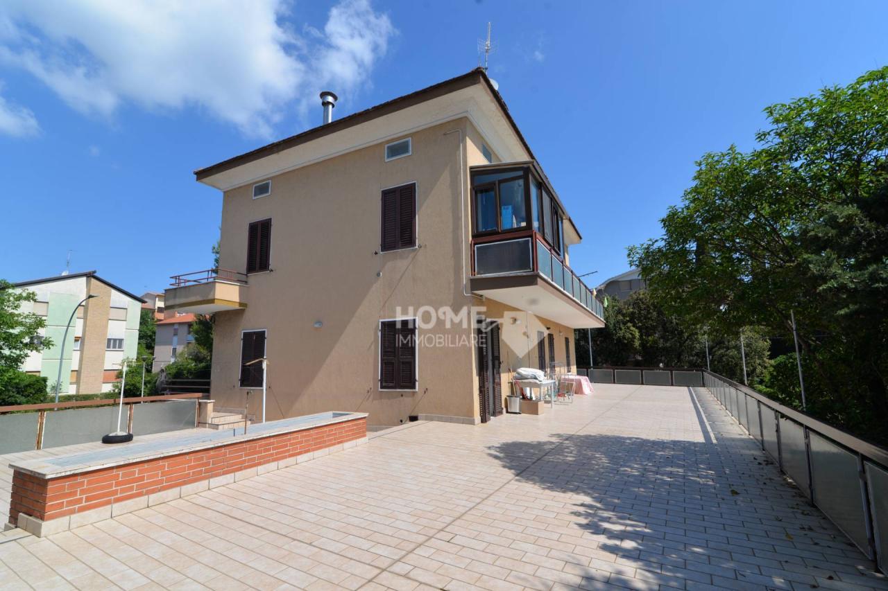 Vendita Appartamento, Macerata foto