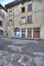 Sale Casa Indipendente, Toscolano-Maderno