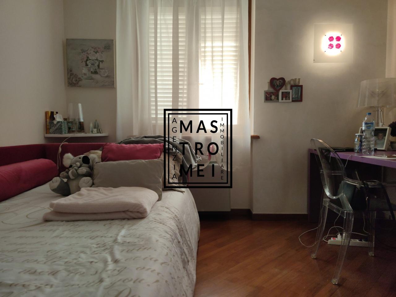 Vendita Villa, Pescia foto