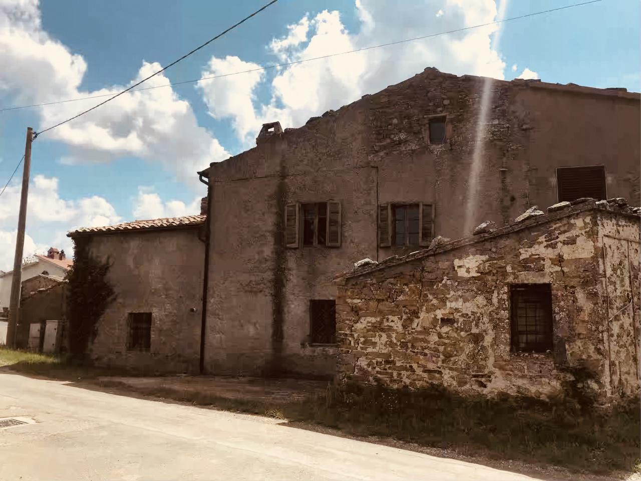 Vendita Pentavani, Sorano foto