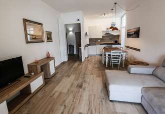 Affitto Quadrivani, Follonica