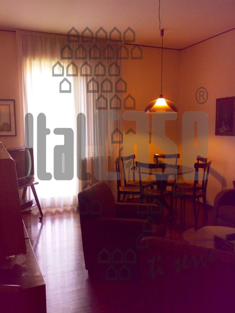 Sale Two rooms, Milano foto