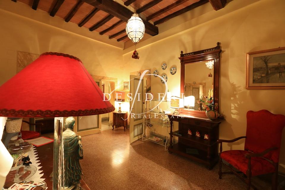 Vendita Esavani, Siena foto