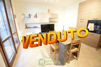 Sale Two rooms, Roncello