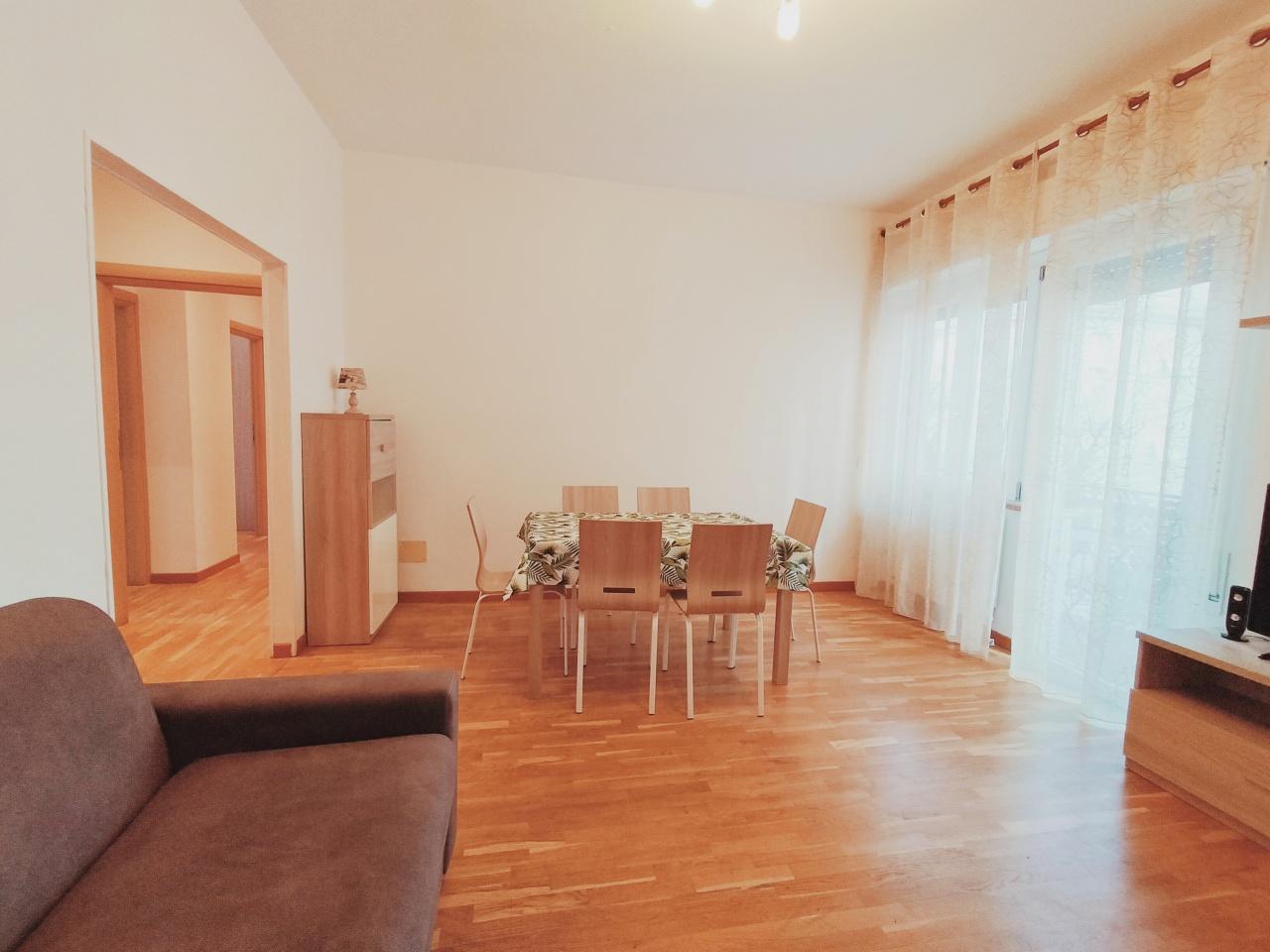 Vendita Quadrivani, Follonica foto