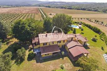 Vendita Locali commerciali, Massa Marittima Vendita Locali commerciali, Massa Marittima