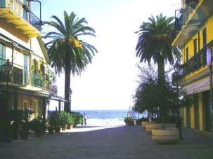 Vendita ATTIVITA', Alassio