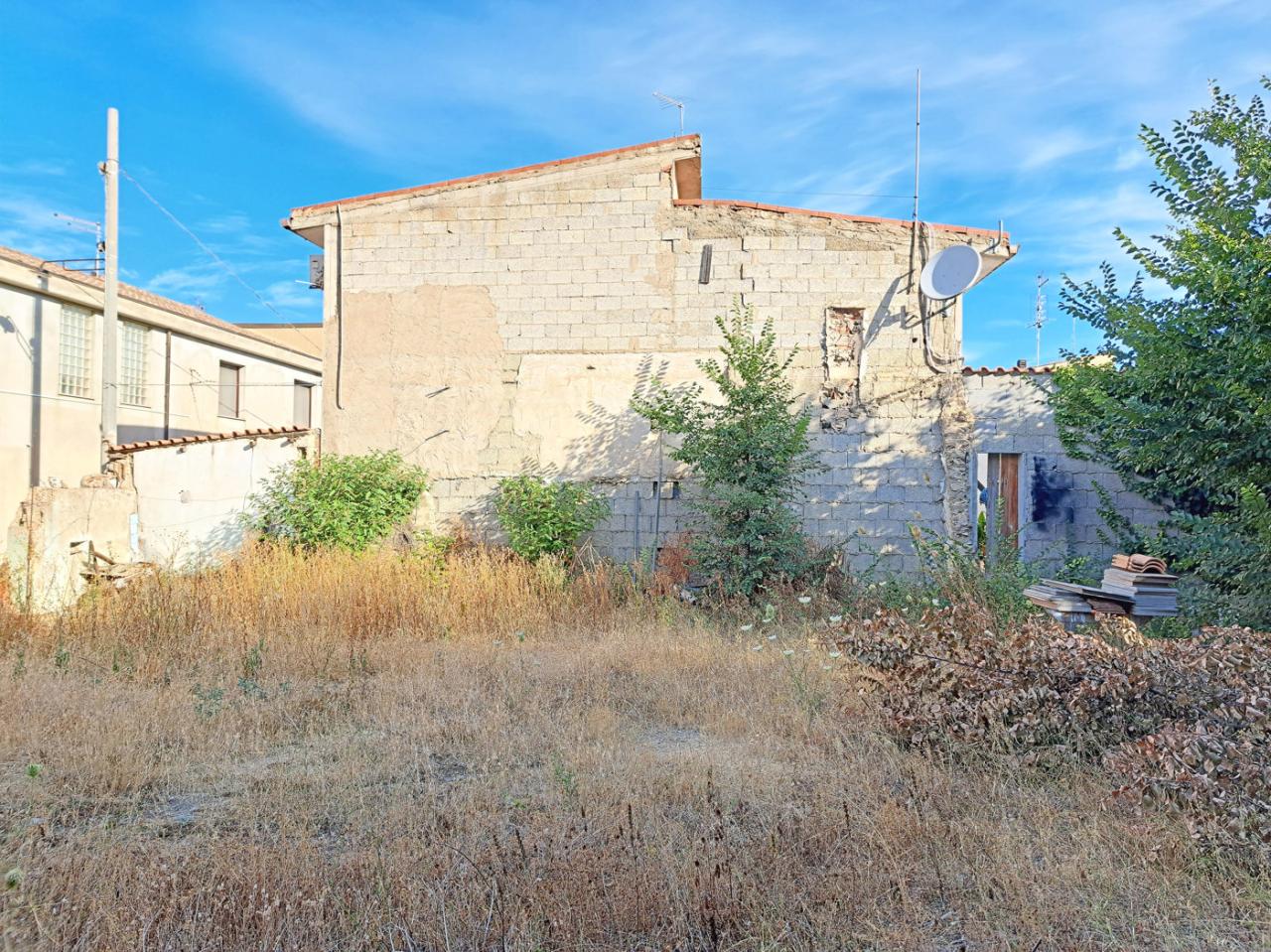 Vendita Terreno, Sanluri foto