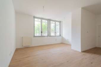 Sale Four rooms, Milano Sale Four rooms, Milano