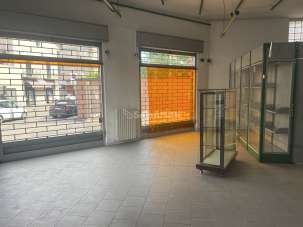 Affitto Locale commerciale, Baranzate