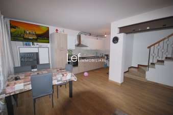 Sale Four rooms, Sarmede