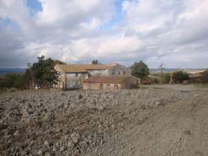 Vendita Garage e posti auto, Volterra