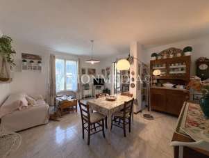 Verkauf Vier zimmer, Fosdinovo Verkauf Vier zimmer, Fosdinovo