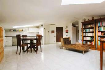 Verkauf Mansarda, Bresso Verkauf Mansarda, Bresso