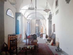 Affitto Attività commerciale, Lucca