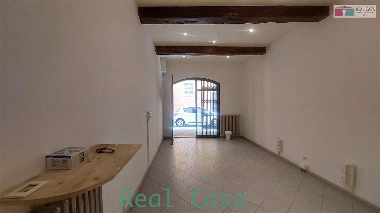 Affitto affitto, Modena foto