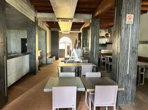 Rent Trivani, Isola della Scala