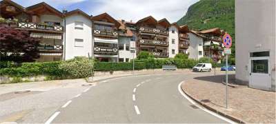 Sale vendita, Laives