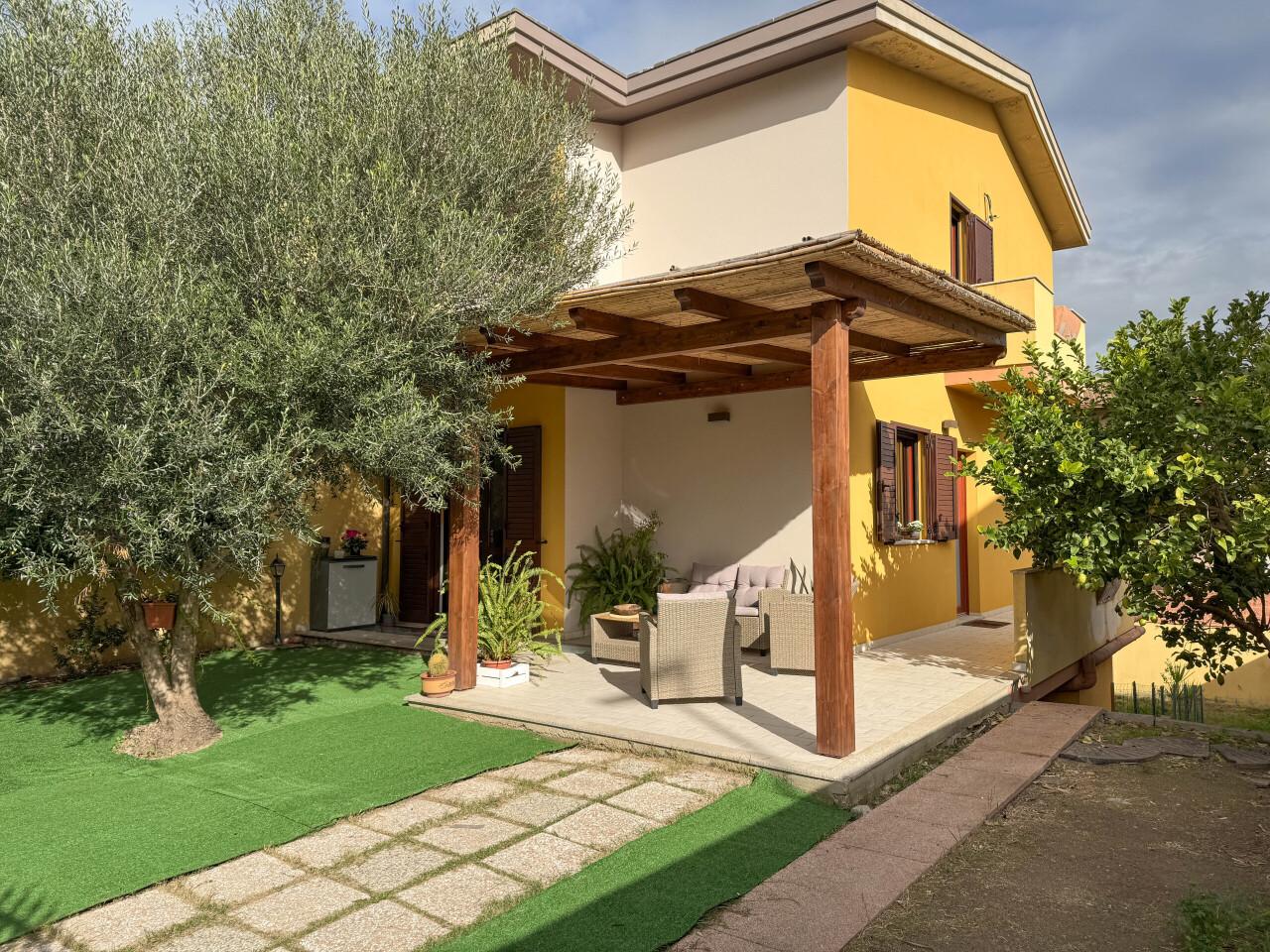 Venta Cuatro habitaciones foto