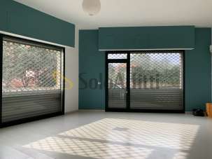 Affitto 3 vetrine, Catanzaro