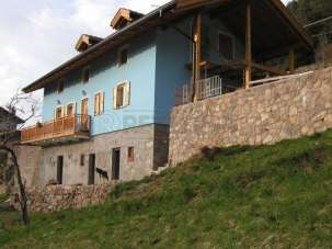 Renta Cuatro habitaciones, Valfloriana Renta Cuatro habitaciones, Valfloriana