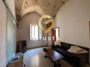 Sale Casa indipendente, Mesagne Sale Casa indipendente, Mesagne