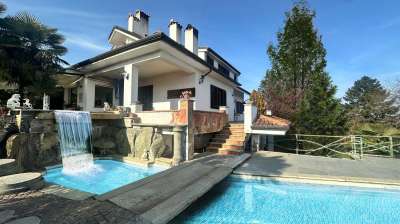 Venta Multivani, Caselette