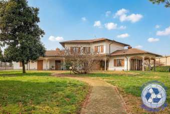 Sale Villa, Robecco sul Naviglio