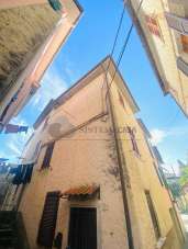 Sale Homes, Follo Sale Homes, Follo