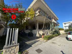 Mieten affitto, Cimitile