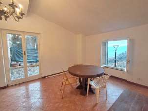 Renta Esavani, Bolano