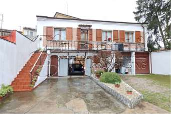 Verkauf vendita, Ferrara