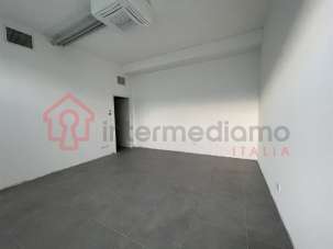 Rent Attività Commerciale, Arco