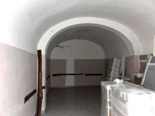 Venta Locale commerciale, Barga