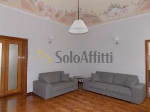 Renta Cuatro habitaciones, Novara