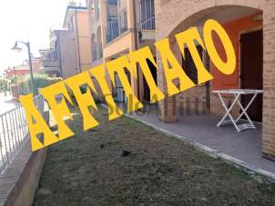 Renta Cuatro habitaciones, Falconara Marittima
