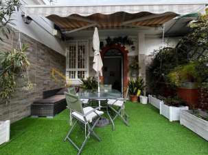 Renta Trivani, Napoli