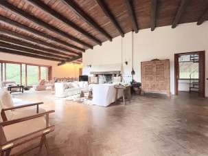 Sale Esavani, Rocca di Papa