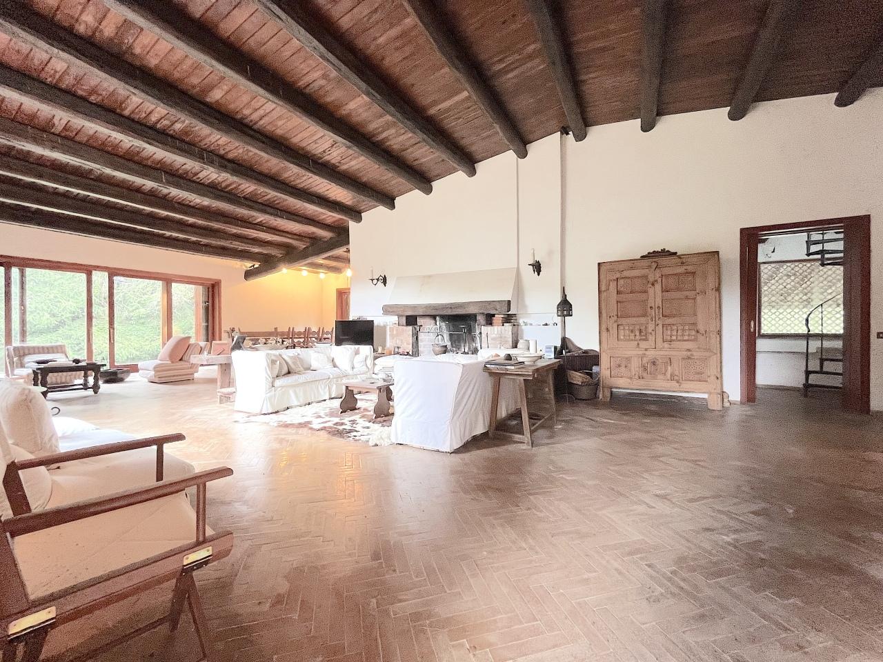 casa indipendente in vendita a Rocca di Papa in zona Vivaro