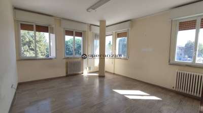 Sale Four rooms, Fano