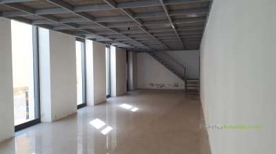 Renta Trivani, Brindisi Renta Trivani, Brindisi