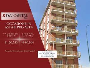 Sale Esavani, Torino