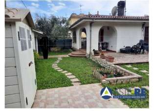 Venta Trivani, Latina Venta Trivani, Latina