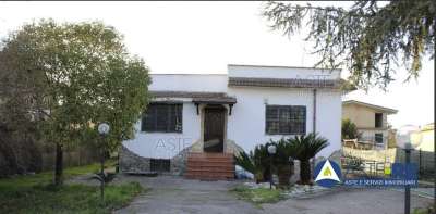 Venta Esavani, Aprilia Venta Esavani, Aprilia