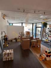 Renta Oltre 5 vetrine, Pescara Renta Oltre 5 vetrine, Pescara