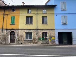 Venta Dos habitaciones, Sala Baganza