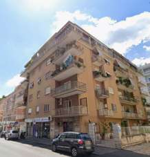 Verkauf Vier zimmer, Roma Verkauf Vier zimmer, Roma