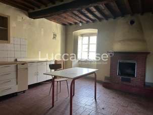 Venta Casa indipendente, Borgo a Mozzano Venta Casa indipendente, Borgo a Mozzano